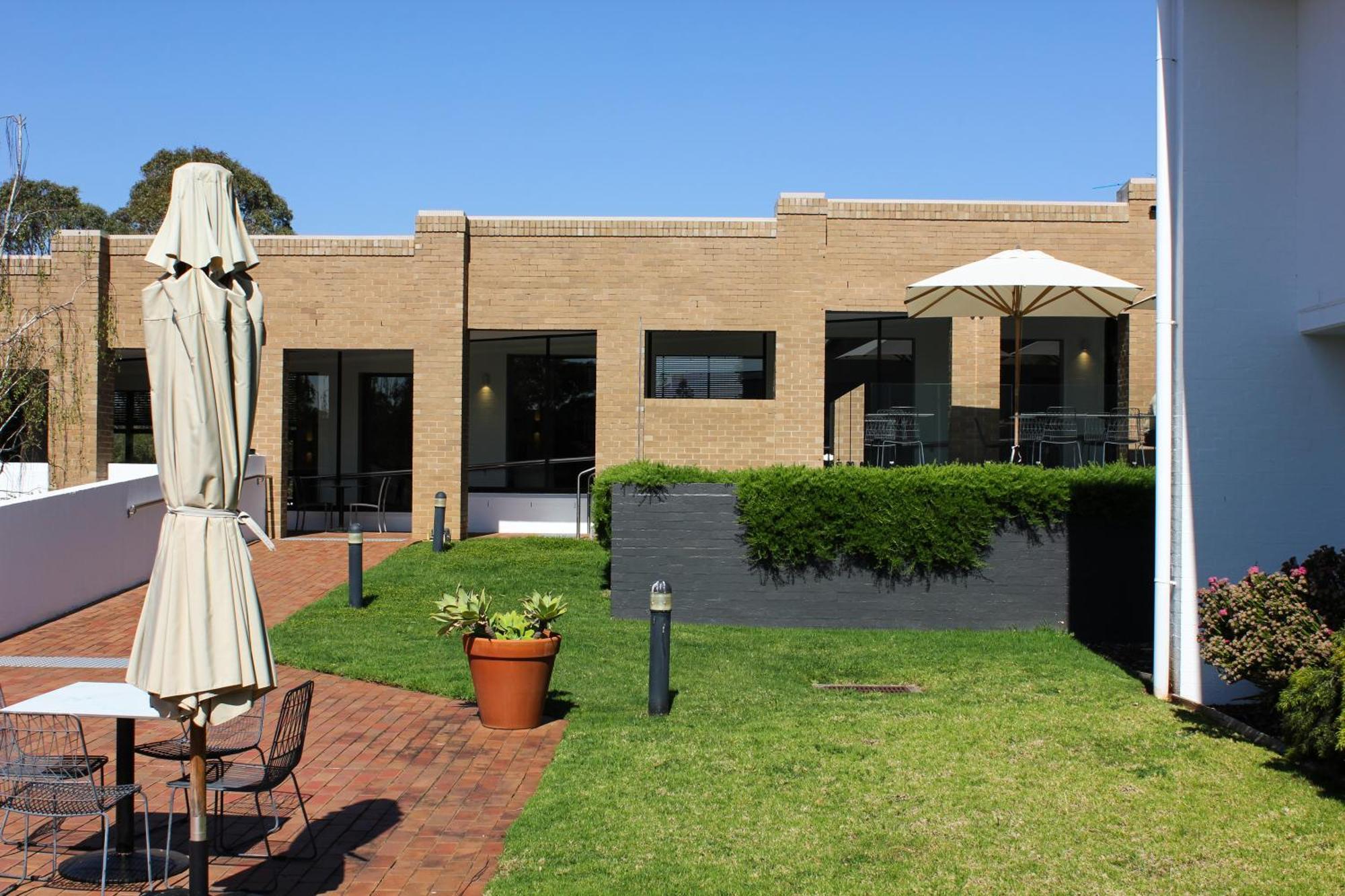 Waurn Ponds Estate Hotel Eksteriør billede